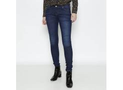 Jeans 710 Super Skinny Com Bigodes